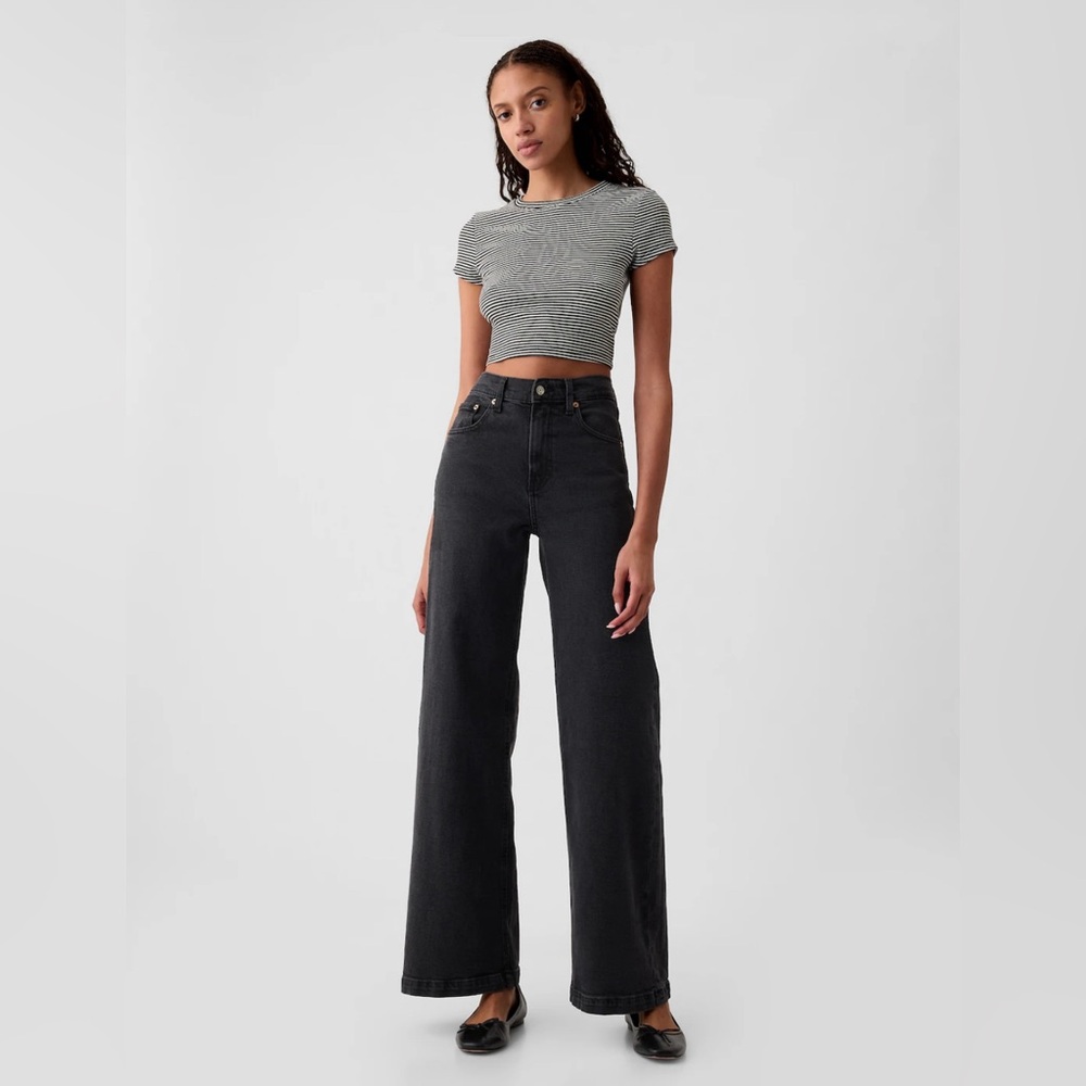 Gap | High Rise Stride Wide-Leg Jeans | Washed black | 26 2 LONG